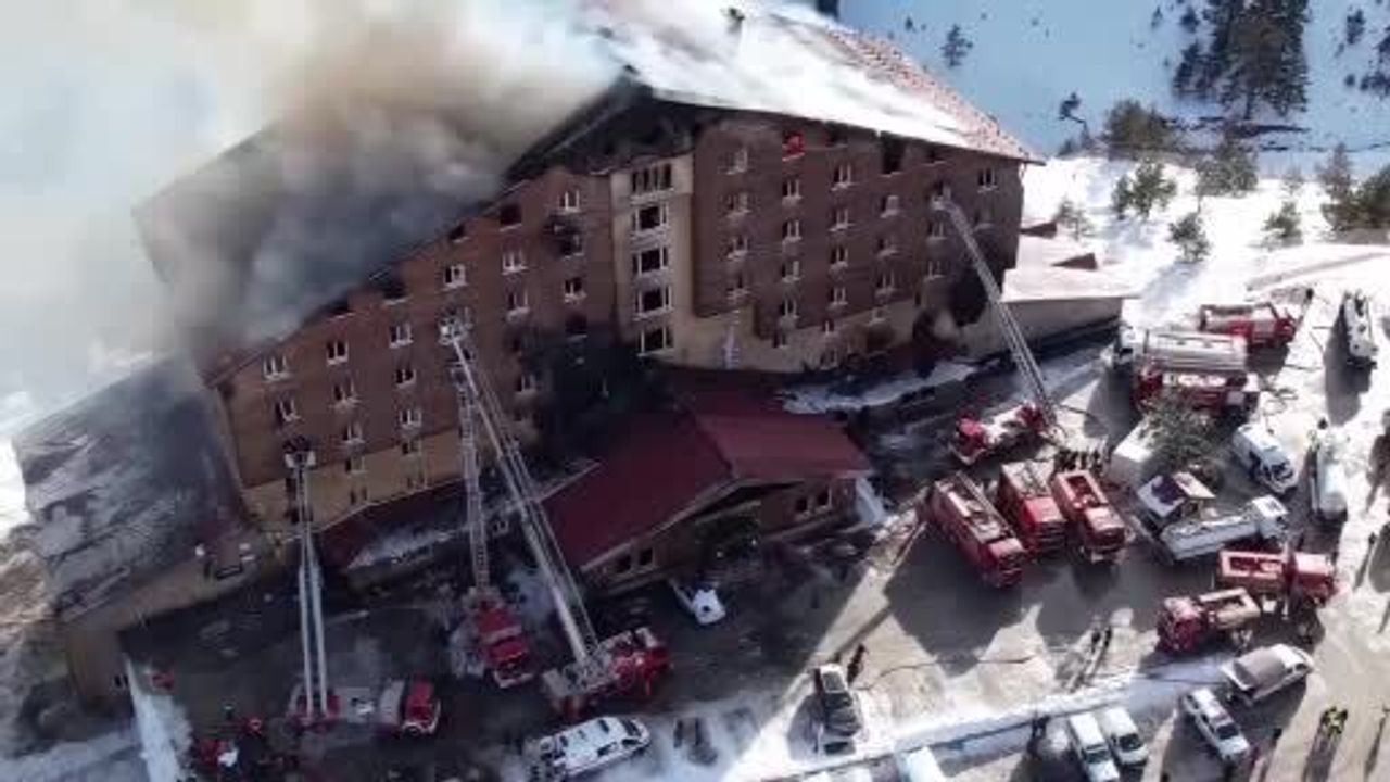 Bolu'daki Grand Kartal Oteli Yangını Davasında Bakanlık Personellerinin İfadeleri