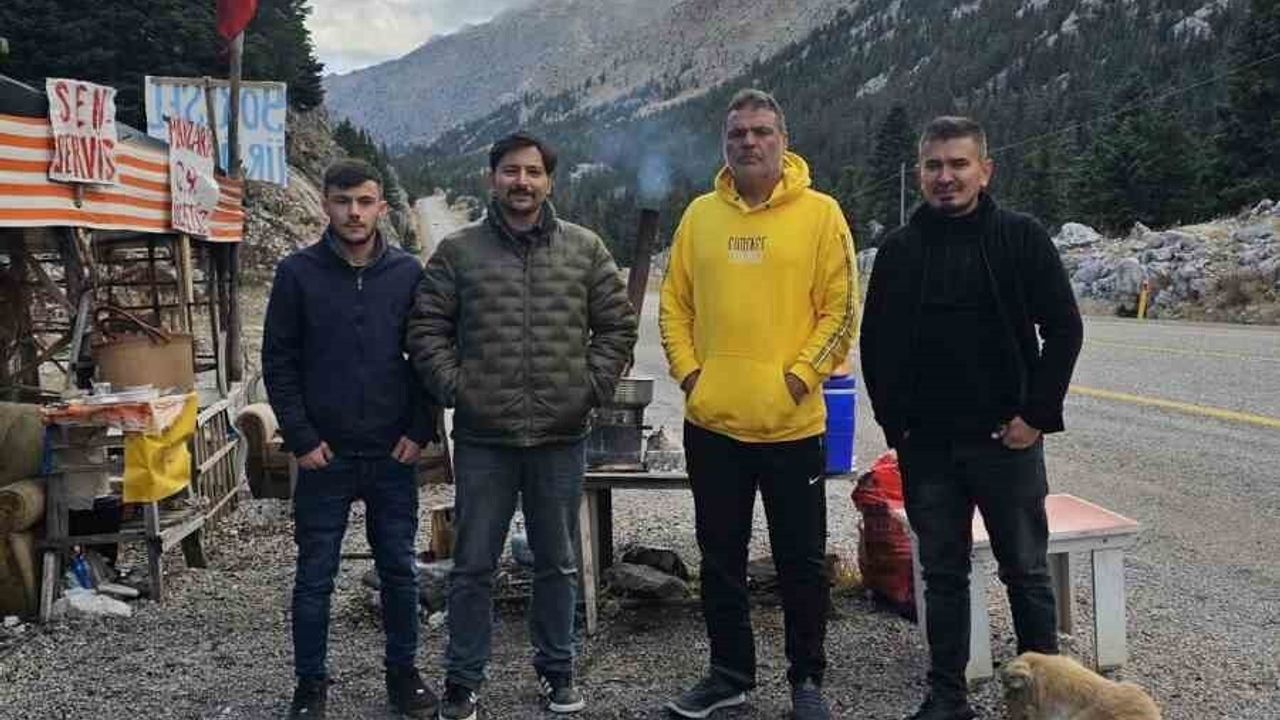 Bozkır'da Sağlıklı Yaşam İçin 10 Kilometre Koşusu