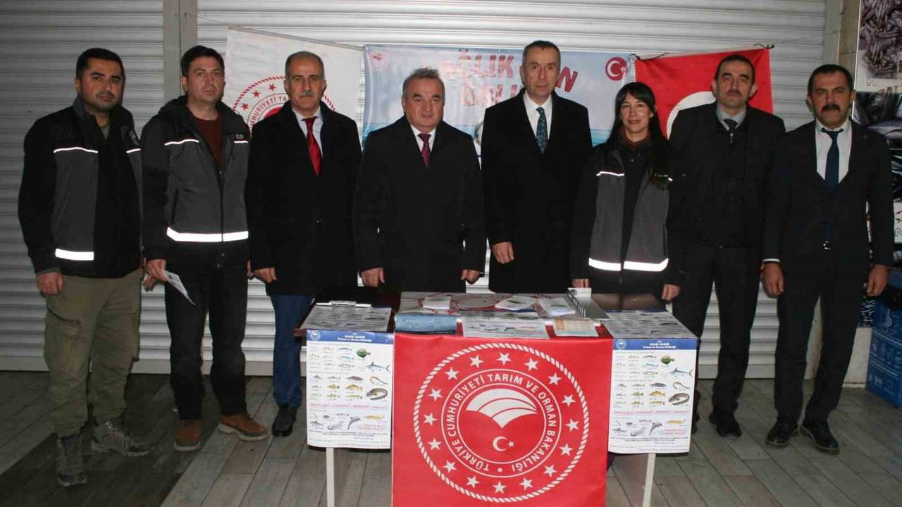 Bozüyük'te Sağlık İçin Balık Standı Kuruldu