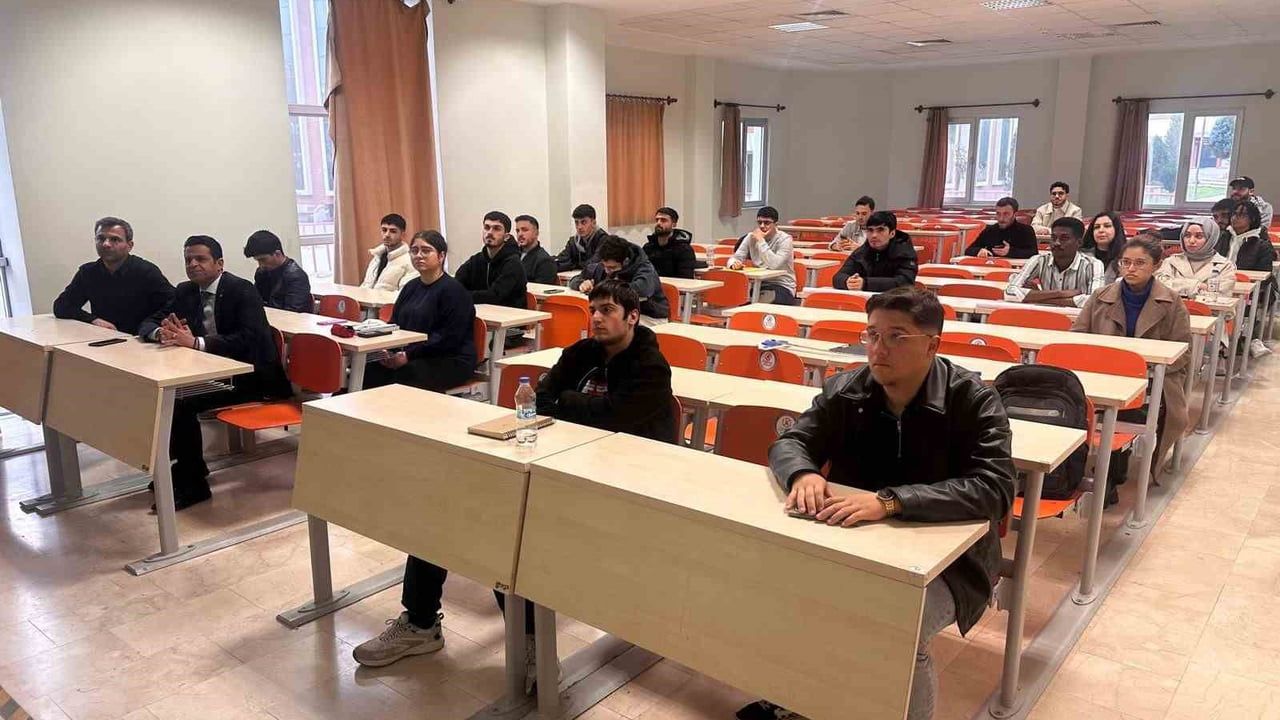 BŞEÜ'de Su Yapıları Sunumu: DSİ'den Önemli Bilgiler