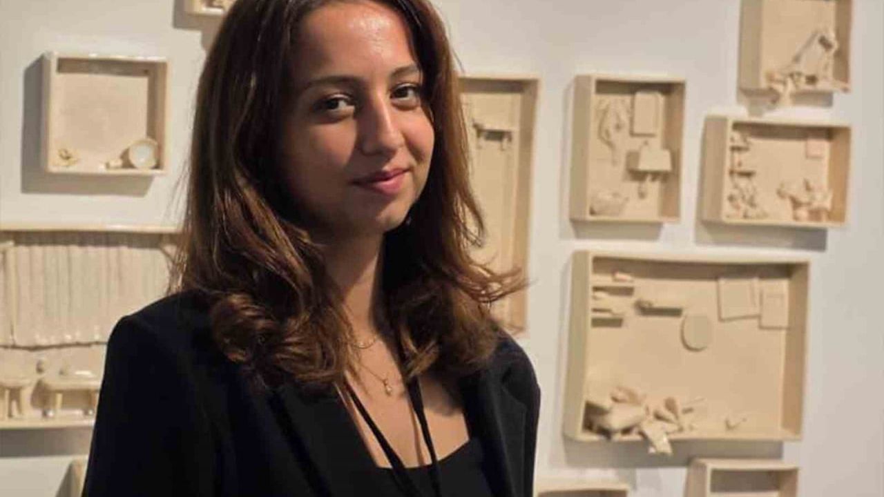 BŞEÜ Mezunu Genç Sanatçının Ulusal Sergideki Başarısı