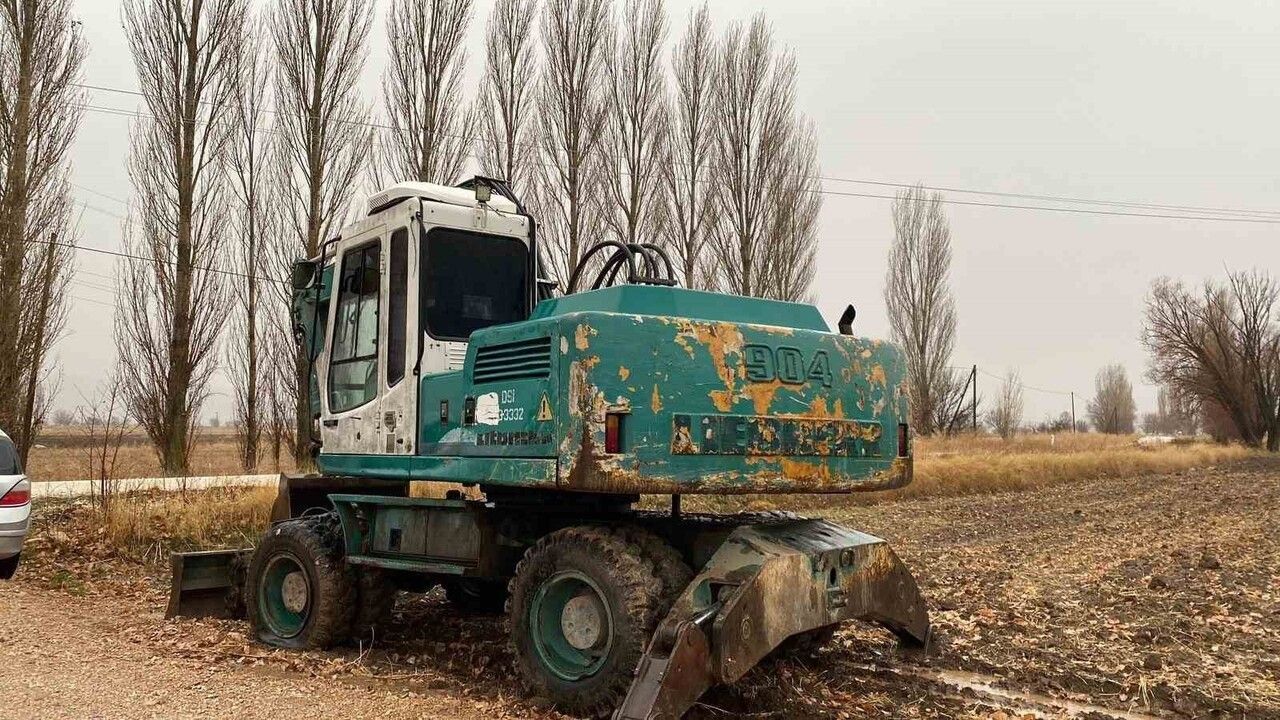 Burdur'da Kepçe Hırsızlığı ve Define Arama İddiası