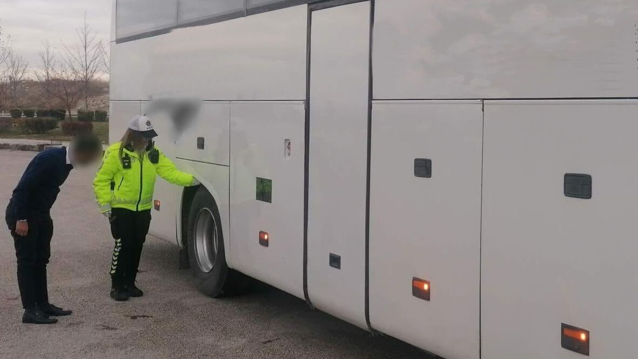 Burdur'da Kış Lastiği Denetimleri Sıkı Tutuluyor