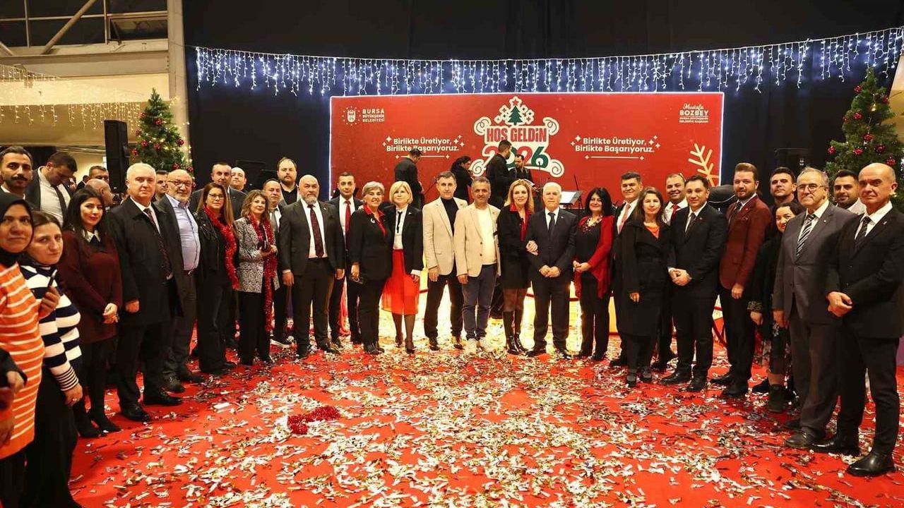 Bursa Büyükşehir Belediyesi Yeni Yılı Coşkuyla Kutladı