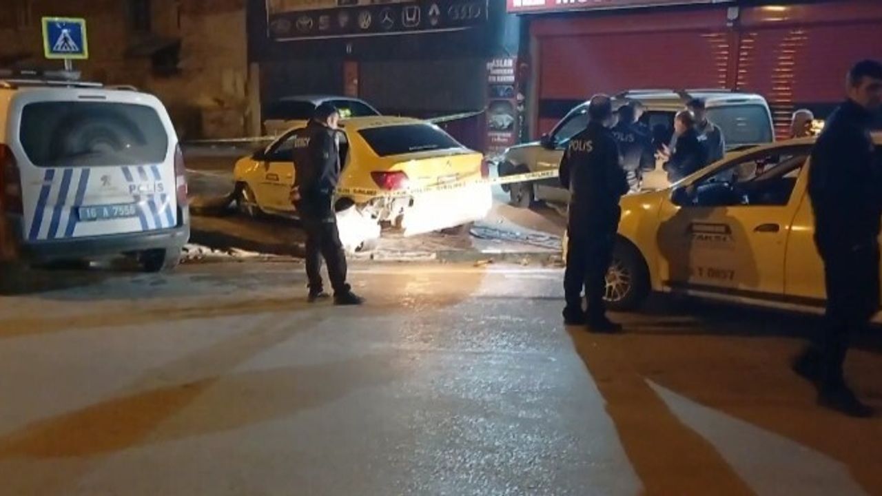 Bursa'da Gasp Edilen Taksi Yarım Saatlik Kovalamaca Sonunda Durduruldu