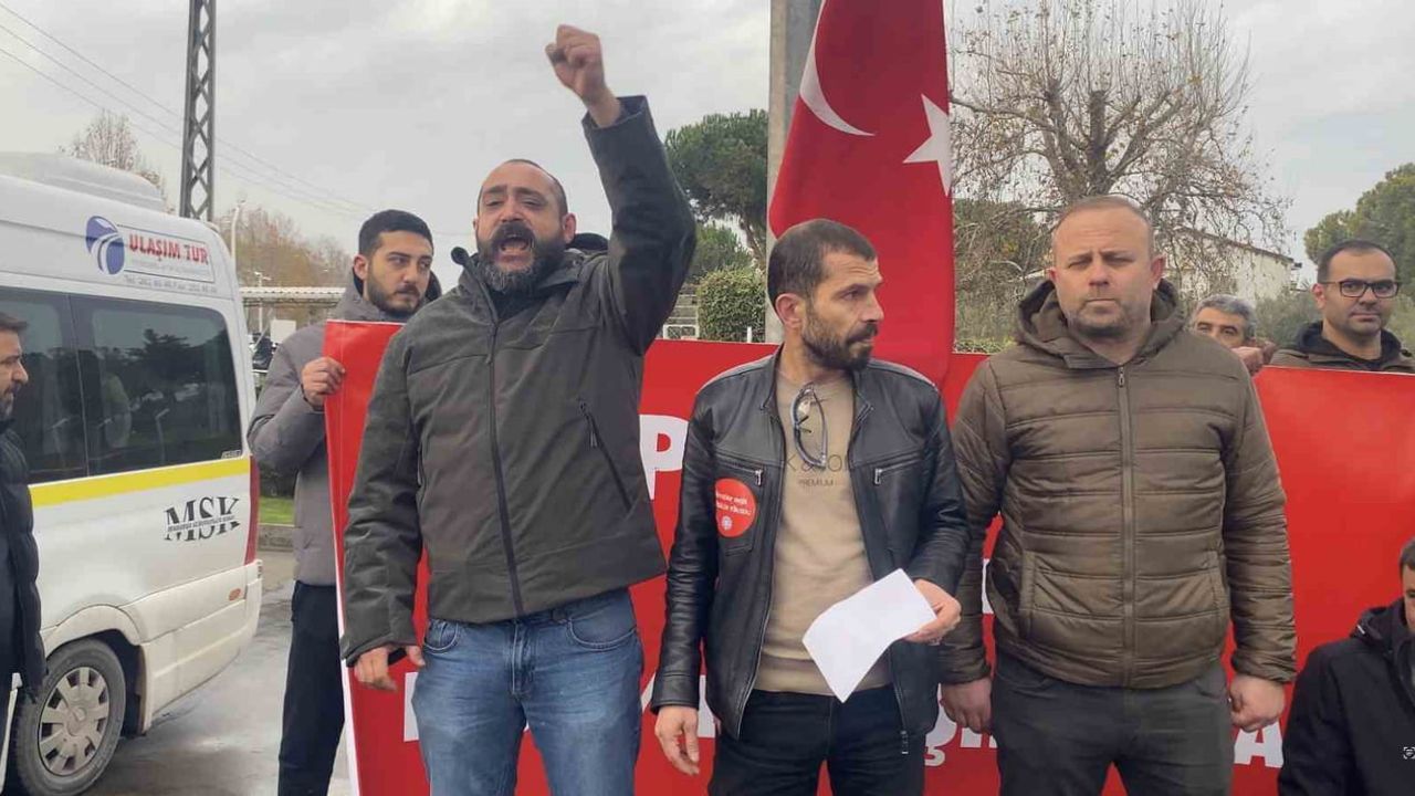 Bursa'da Metal İşçileri Eyleme Geçti