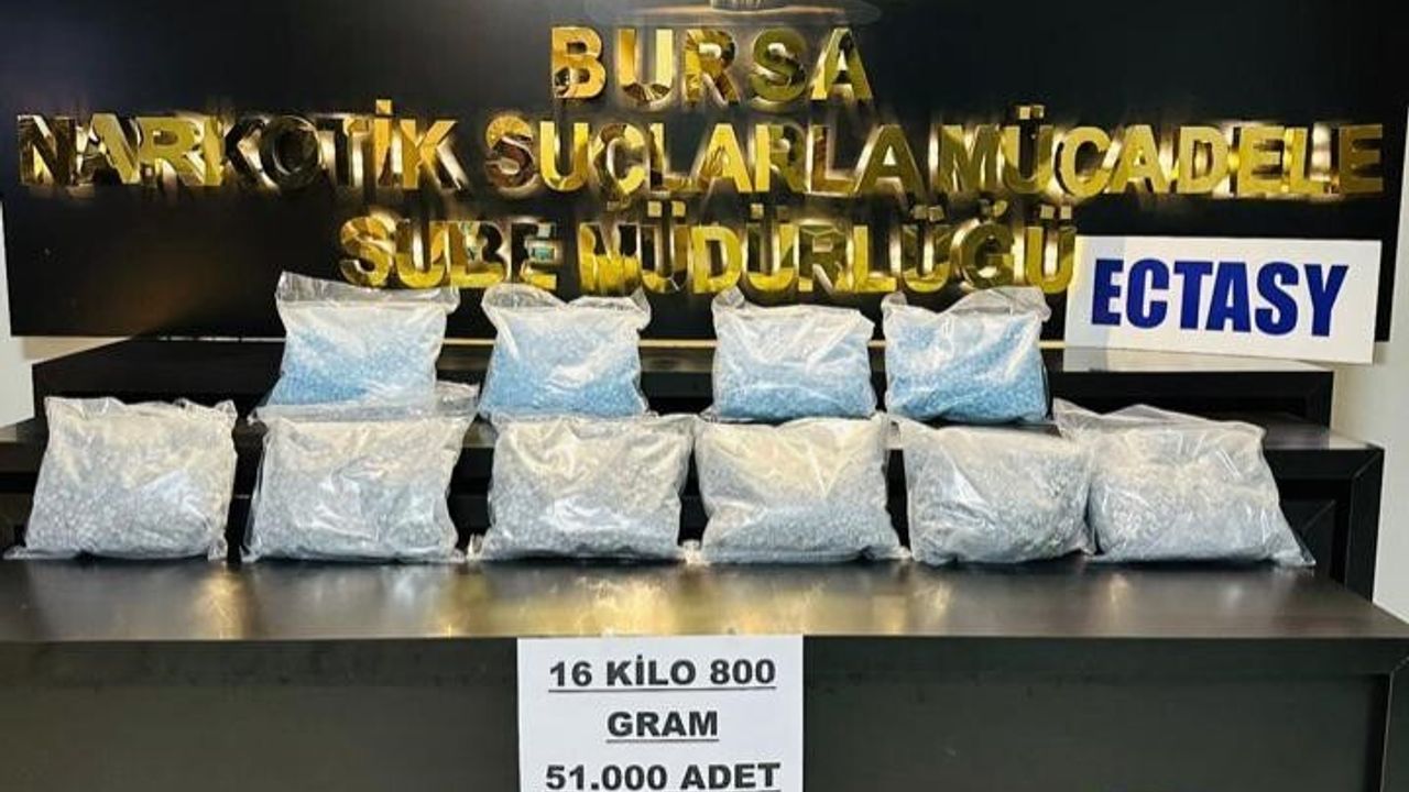 Bursa'da Narkotik Operasyonu: 51 Bin Extacy Ele Geçirildi