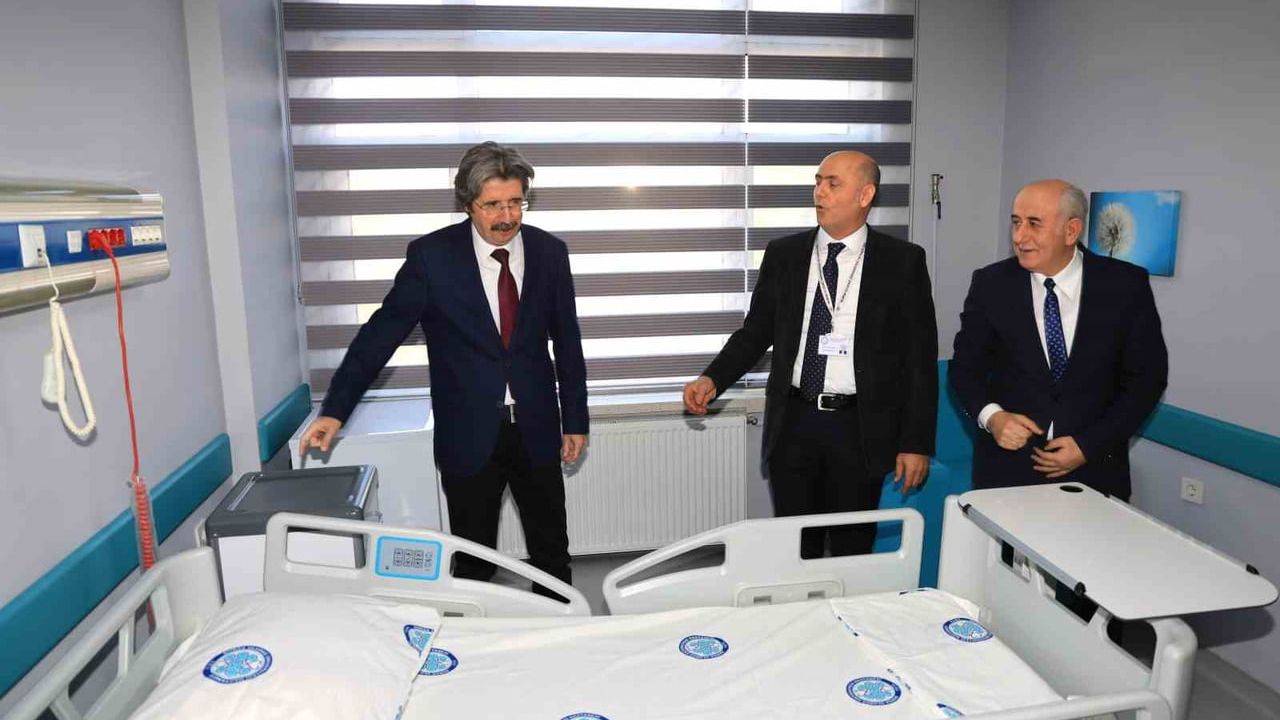 Bursa Uludağ Üniversitesi Hastanesi İkinci Ortopedi Kliniğini Açtı