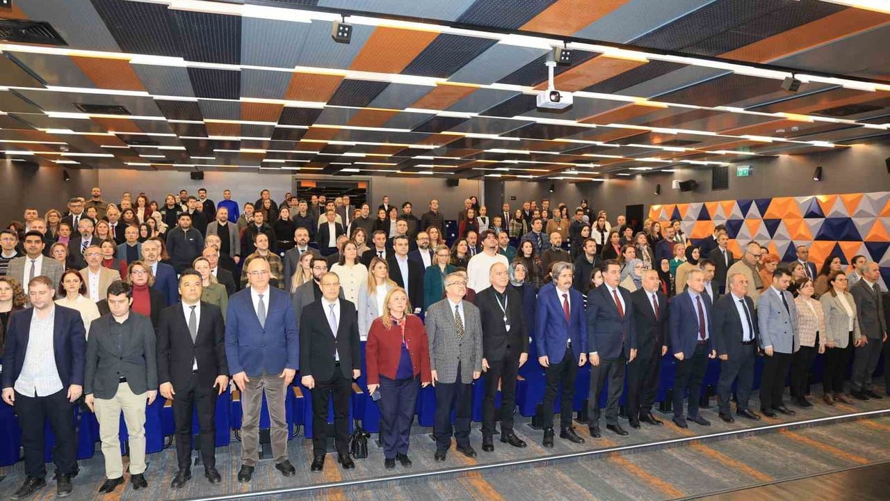 Bursa Uludağ Üniversitesi'nde 2024 Kalite Ödülleri Töreni