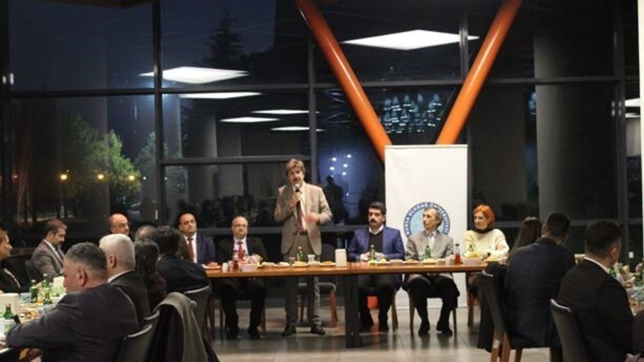 Bursa Uludağ Üniversitesi, Sosyal Bilimler MYO ile Sektör Bağlarını Kuvvetlendiriyor