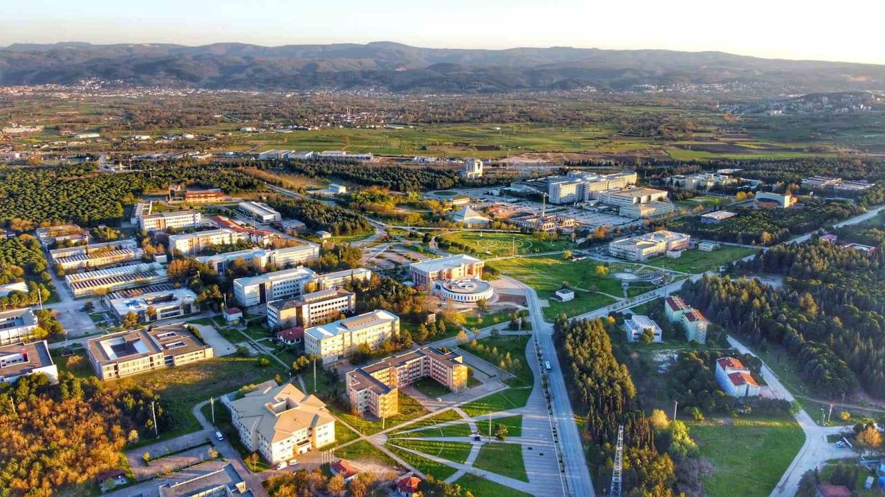 Bursa Uludağ Üniversitesi YÖK 2025 Raporunda Öne Çıktı