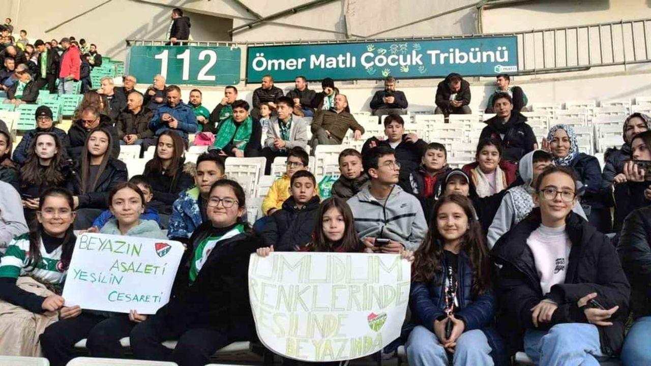 Bursaspor’a Çocuklardan Kapsamlı Destek