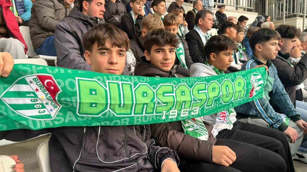 Bursaspor Sevgisi Çocuklarla Buluşturuldu