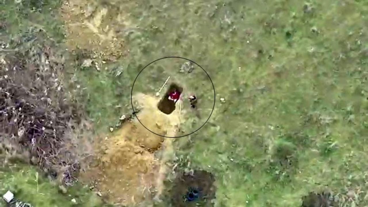 Büyükçekmece'de Kaçak Kazı Yapan İki Şahıs Dronla Yakalandı