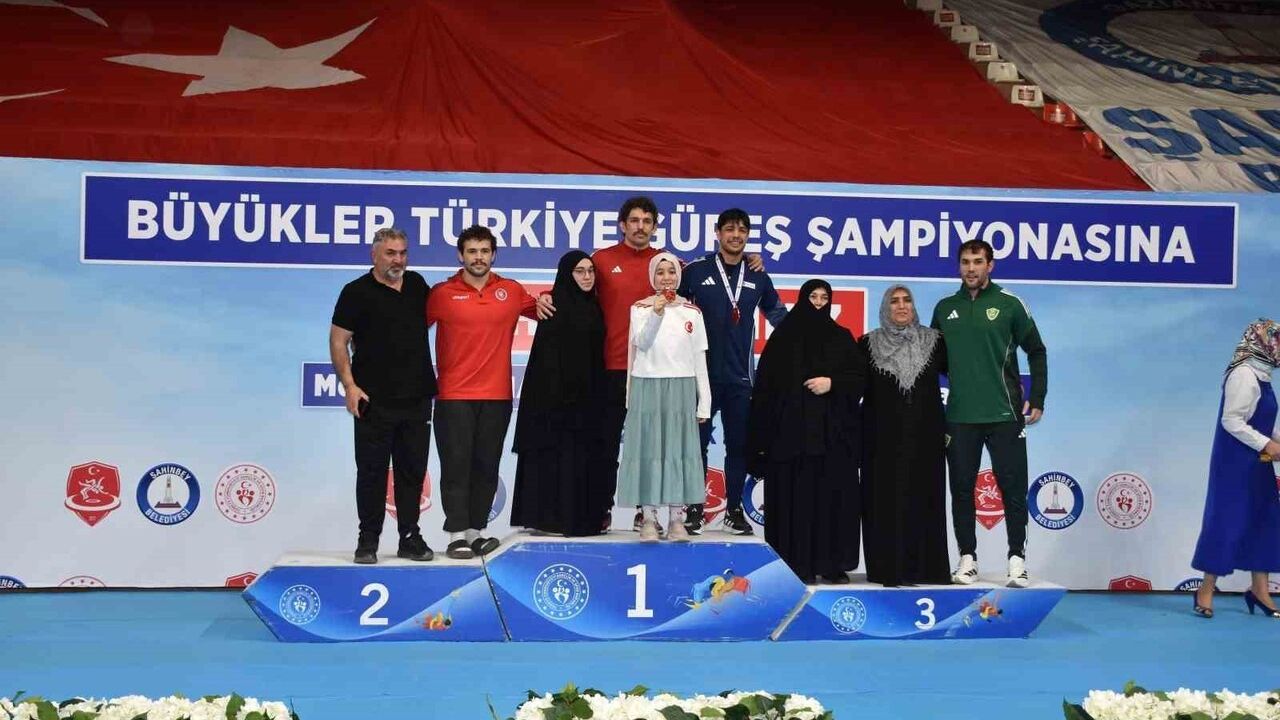 Büyükler Türkiye Güreş Şampiyonası Heyecanla Tamamlandı