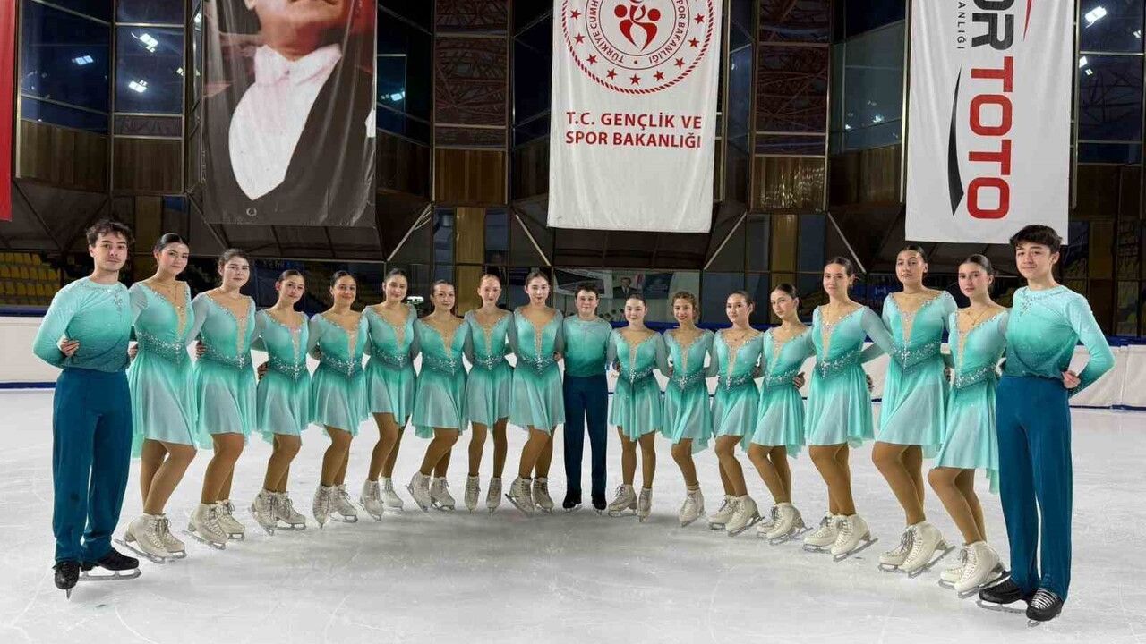 Buz 41 Spor Kulübü, Çekya'da Türkiye'yi Temsil Edecek