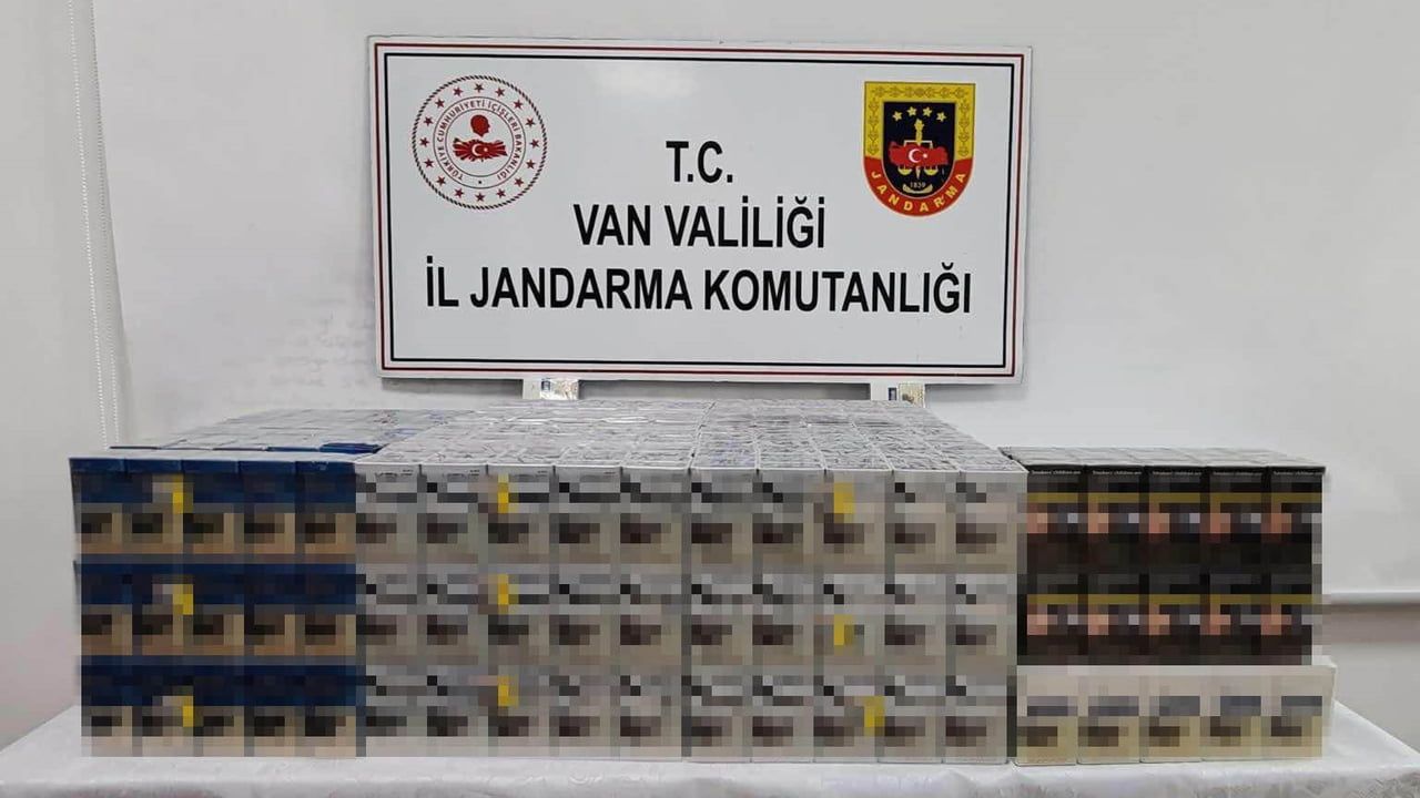 Çaldıran'da Kaçak Sigara Operasyonu: 1230 Paket Ele Geçirildi