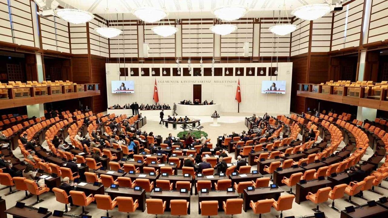 Çalışma ve Sosyal Güvenlik Bakanı Işıkhan’dan Asgari Ücret Açıklamaları