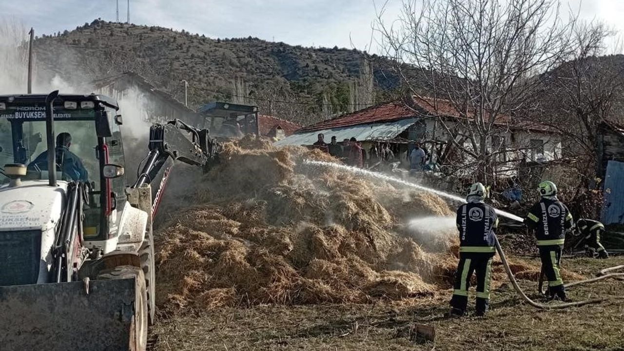 Çameli'de Samanlık Yangını Korkuttu