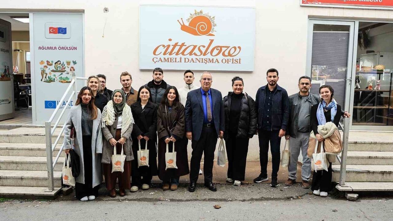 Çameli'yi Ziyaret Eden Üniversite Öğrencileri Sakin Şehir Prensiplerini İnceledi