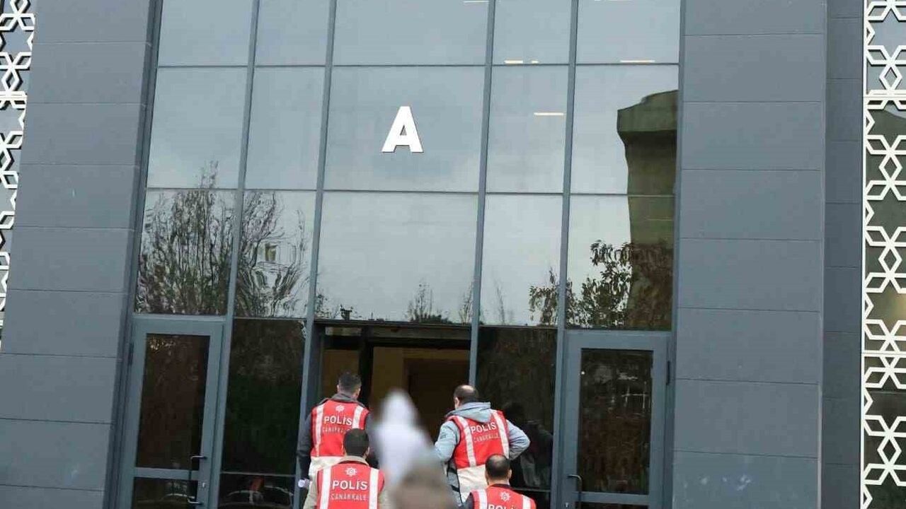 Çanakkale'de Soygun Girişimi: İki Şüpheli Tutuklandı
