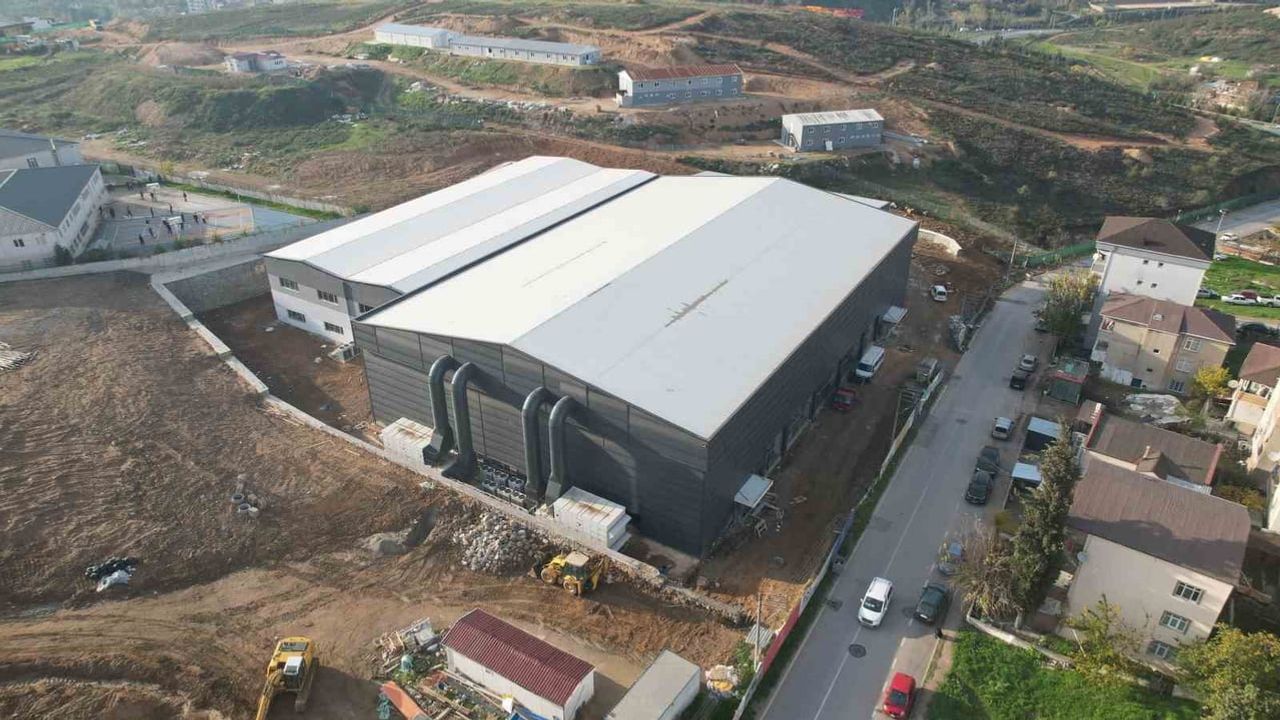 Çayırova'da Yeni Spor Tesisleri Yakın Zamanla Hizmete Açılacak