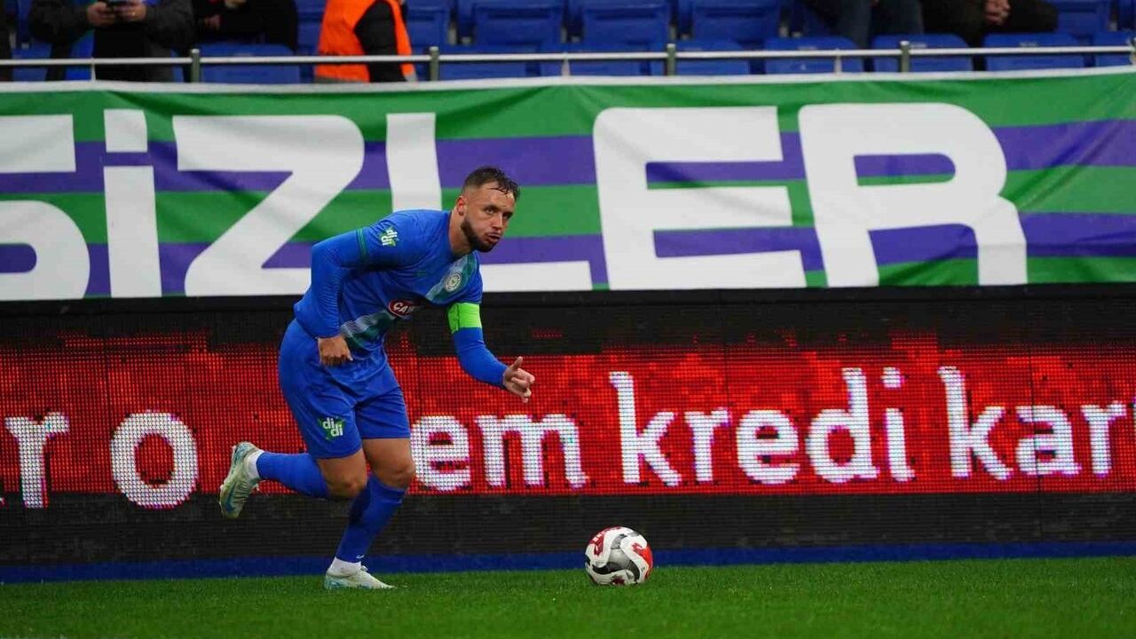 Çaykur Rizespor - Eyüpspor Maçından İlk Yarı Sonuçları