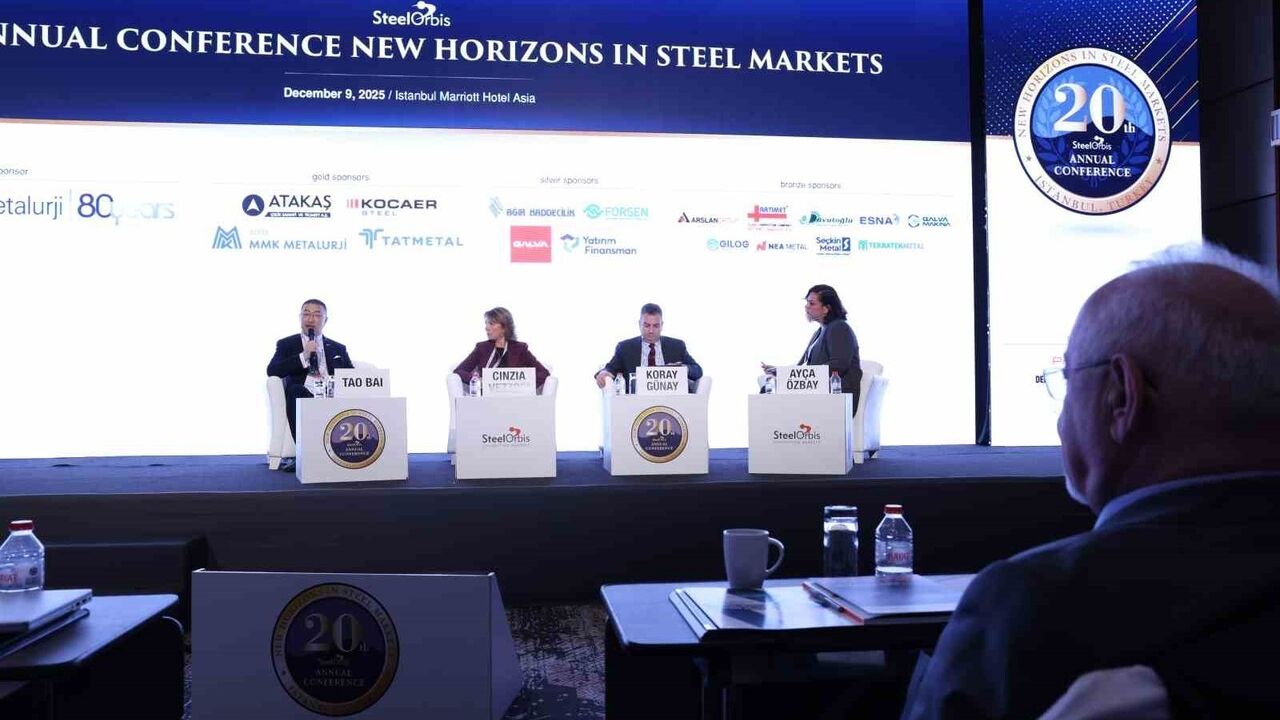 Çelik Sektörü Zirvesi İstanbul'da Gerçekleştirildi