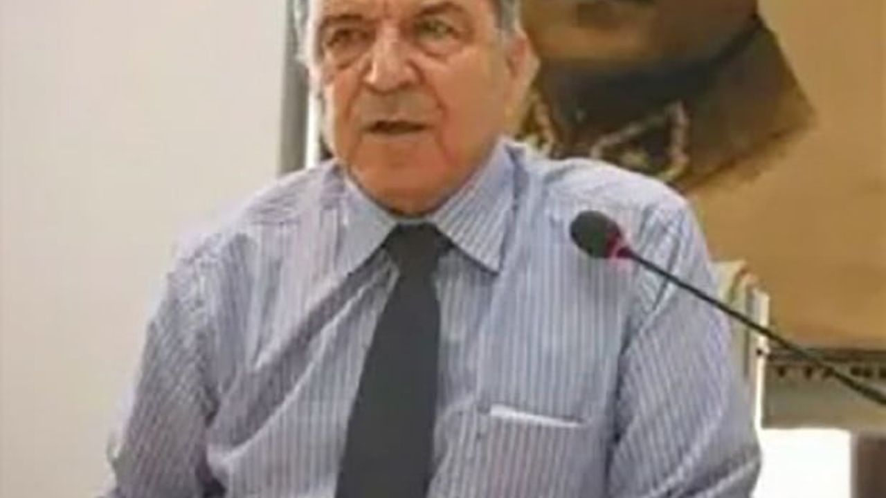 Çeşme Eski Belediye Başkanı Faik Tütüncüoğlu Hayatını Kaybetti