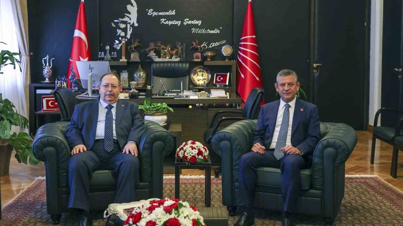 CHP Lideri Özgür Özel, YSK Başkanı Ahmet Yener ile Görüştü