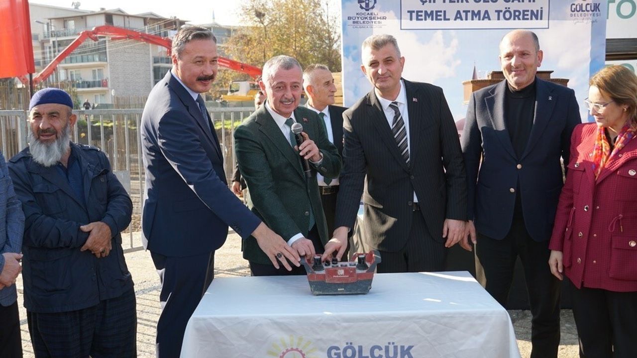 Çiftlik Ulu Cami'nin Temeli Atıldı