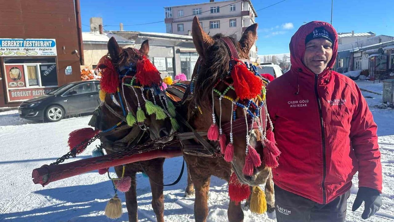 Çıldır Gölü'nde Atlı Kızak Hazırlıkları