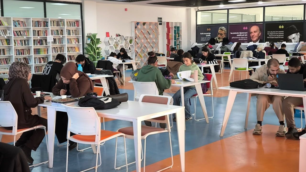 Çilesiz Kütüphanesi: Gençlerin Yeni Buluşma Noktası