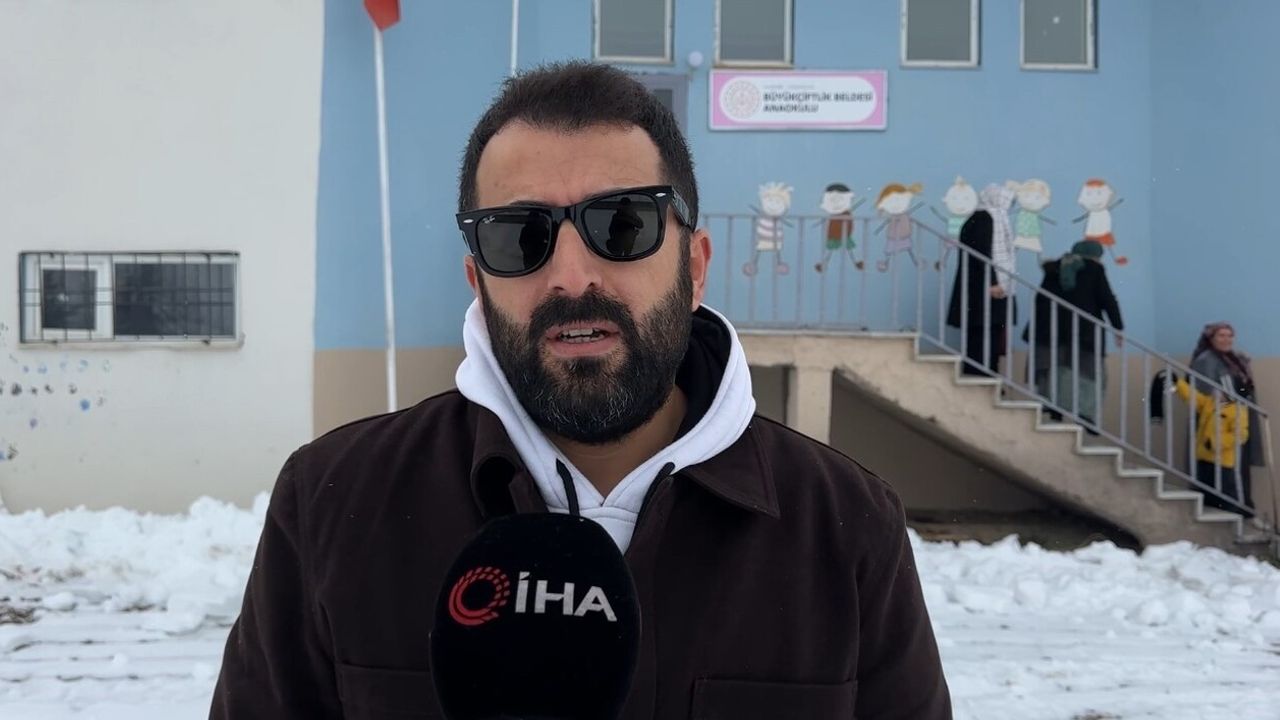 Cilo Dağı'ndaki Öğrencilere Zeka Oyunları ve Kırtasiye Yardımı