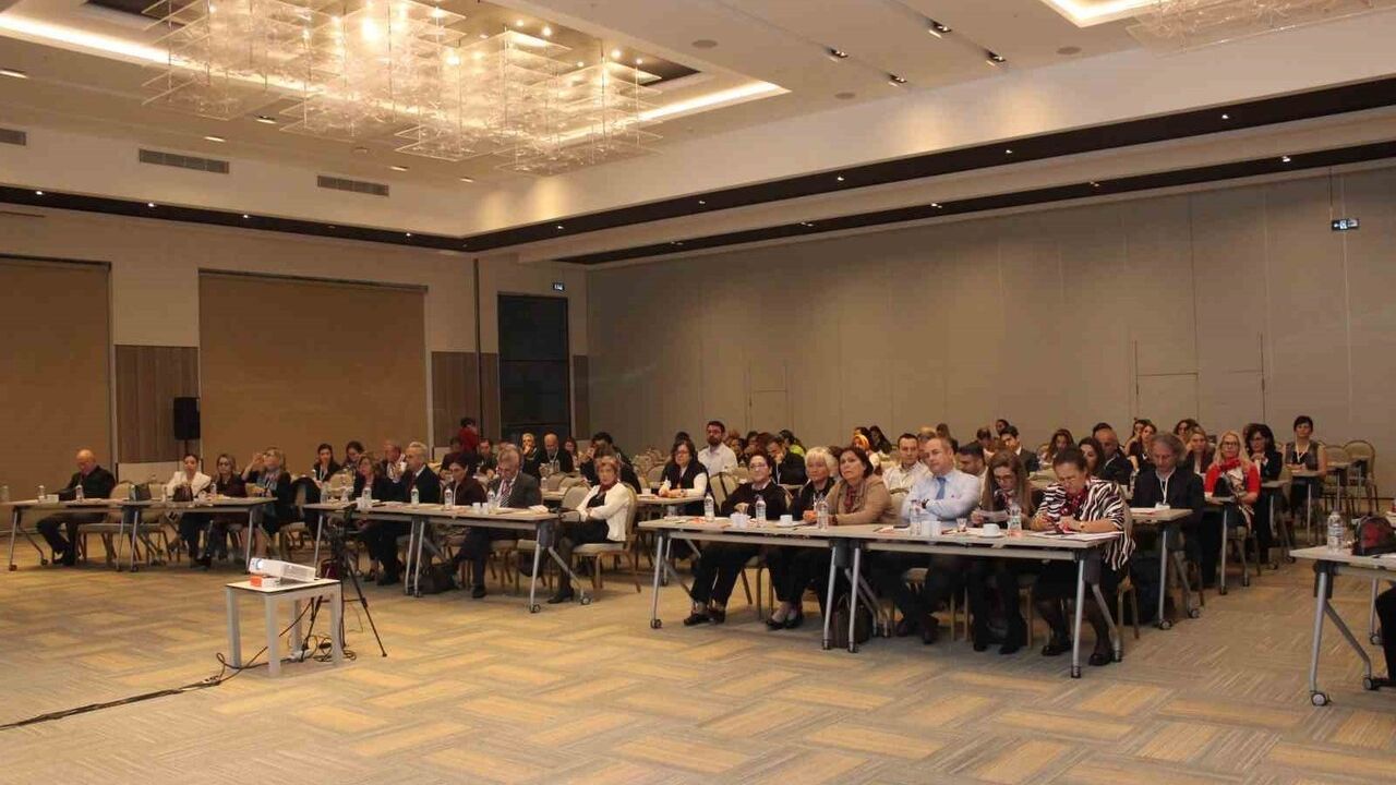 Çocuk Onkolojisinde Umut Verici Gelişmeler: Nöroblastom 2025 Sempozyumu Çeşme’de Yapıldı