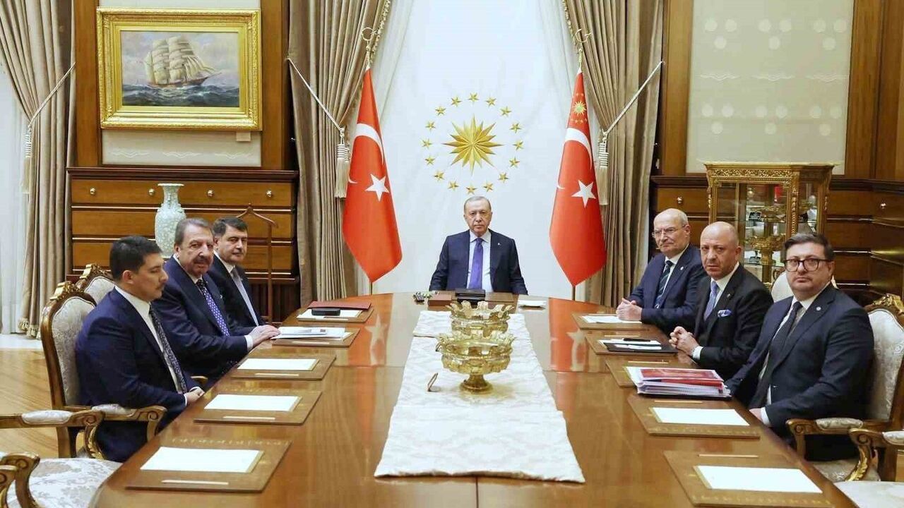 Cumhurbaşkanı Erdoğan, Ankara Ekonomi Temsilcilerini Ağırladı