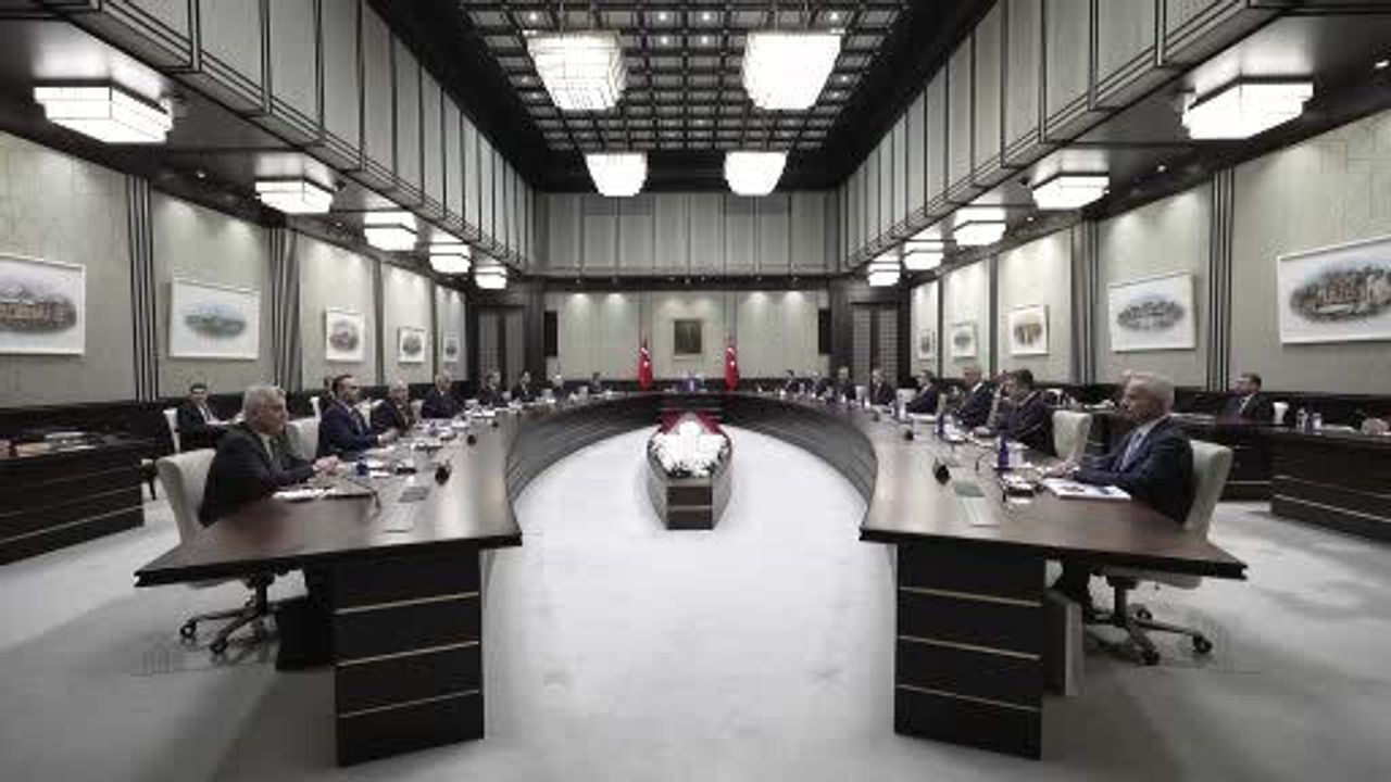 Cumhurbaşkanlığı Kabinesi Beştepe'de Toplandı