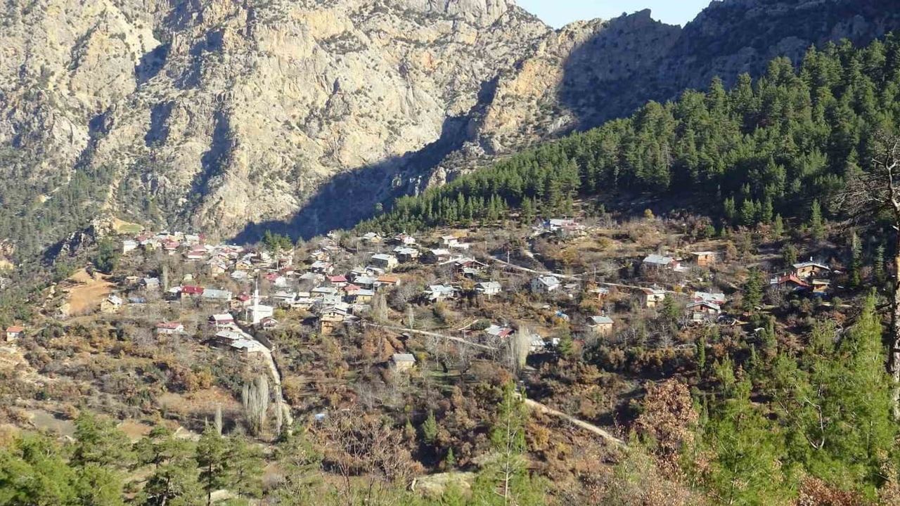 Daran Köyü: Güneşin Kısa Göründüğü Yer