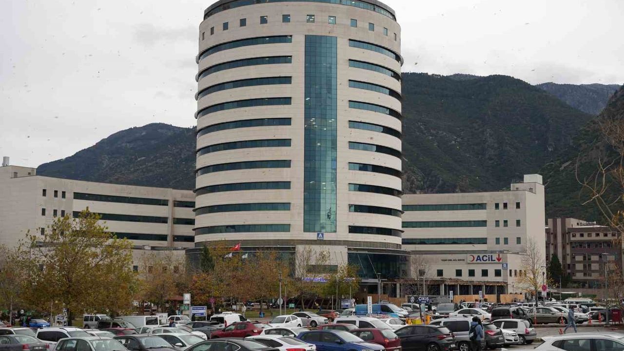 Denizli'de Bebek Darp Edildi: Aile Dramı ve Adalet Talepleri