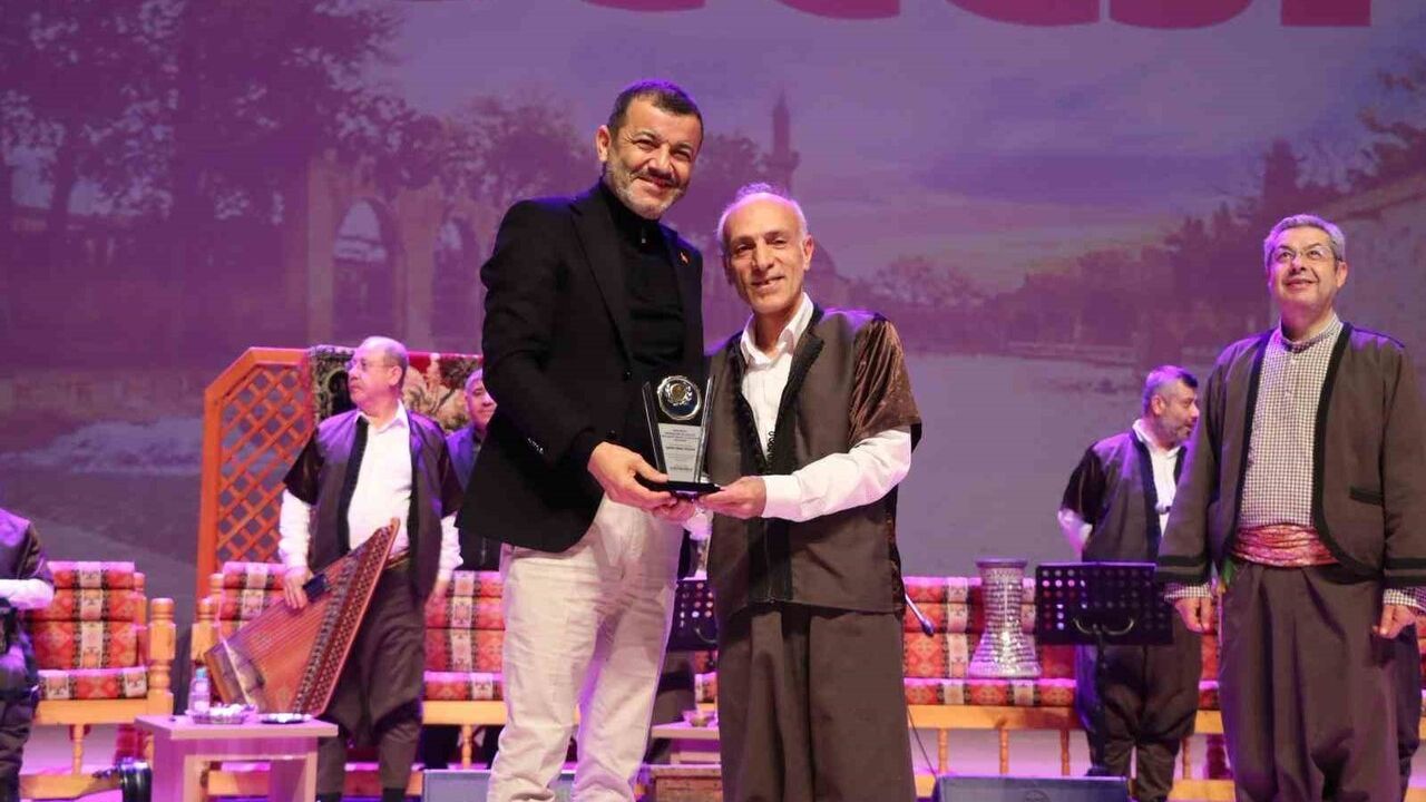 Denizli'de Kültürel Zenginlik: Urfa Sıra Gecesi