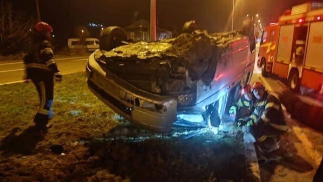 Denizli'de Otomobil Devrildi: 1 Yaralı