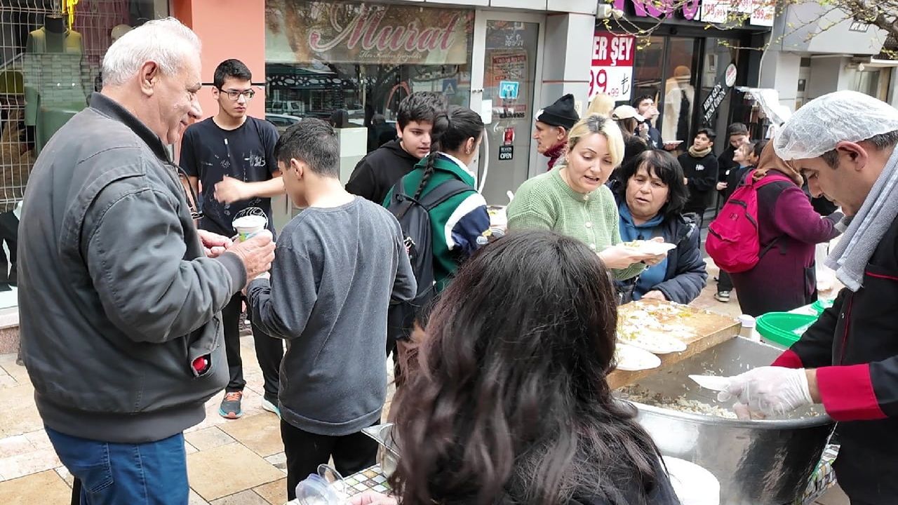 Denizli'de Regaip Kandili Hayır Etkinliği
