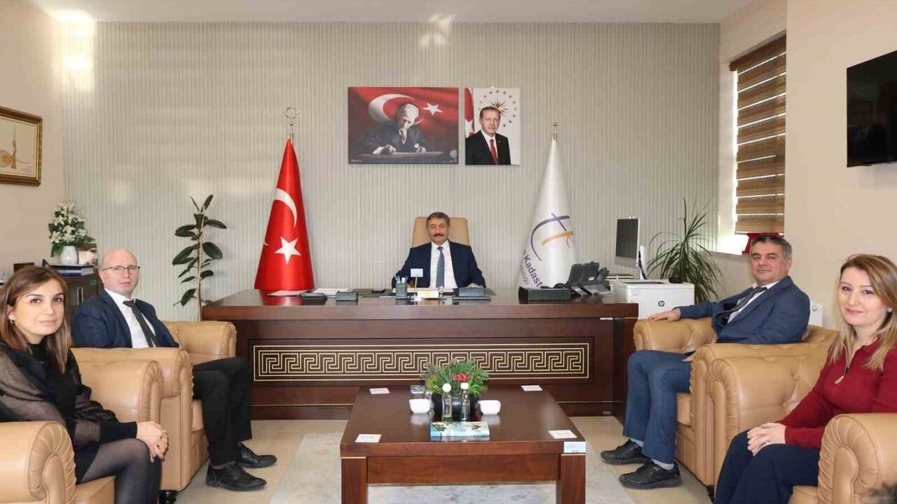 Denizli'de Tapu Müdürlük Personelinin Başarısıyla 20 Milyonluk Dolandırıcılık Engellendi