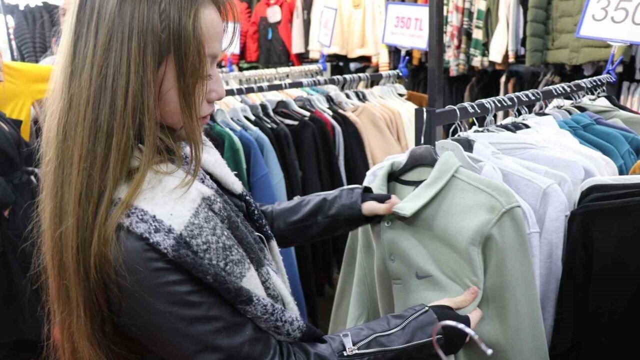 Denizli'deki Cinkaya Alışveriş Merkezi: Uygun Fiyatlarla Kaliteyi Sunuyor