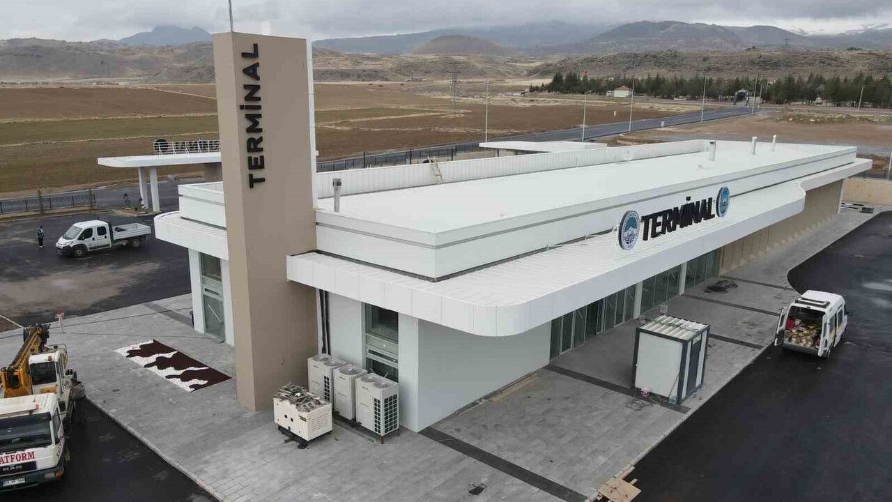 Develi’ye Yeni Terminal Binası Hizmete Hazır