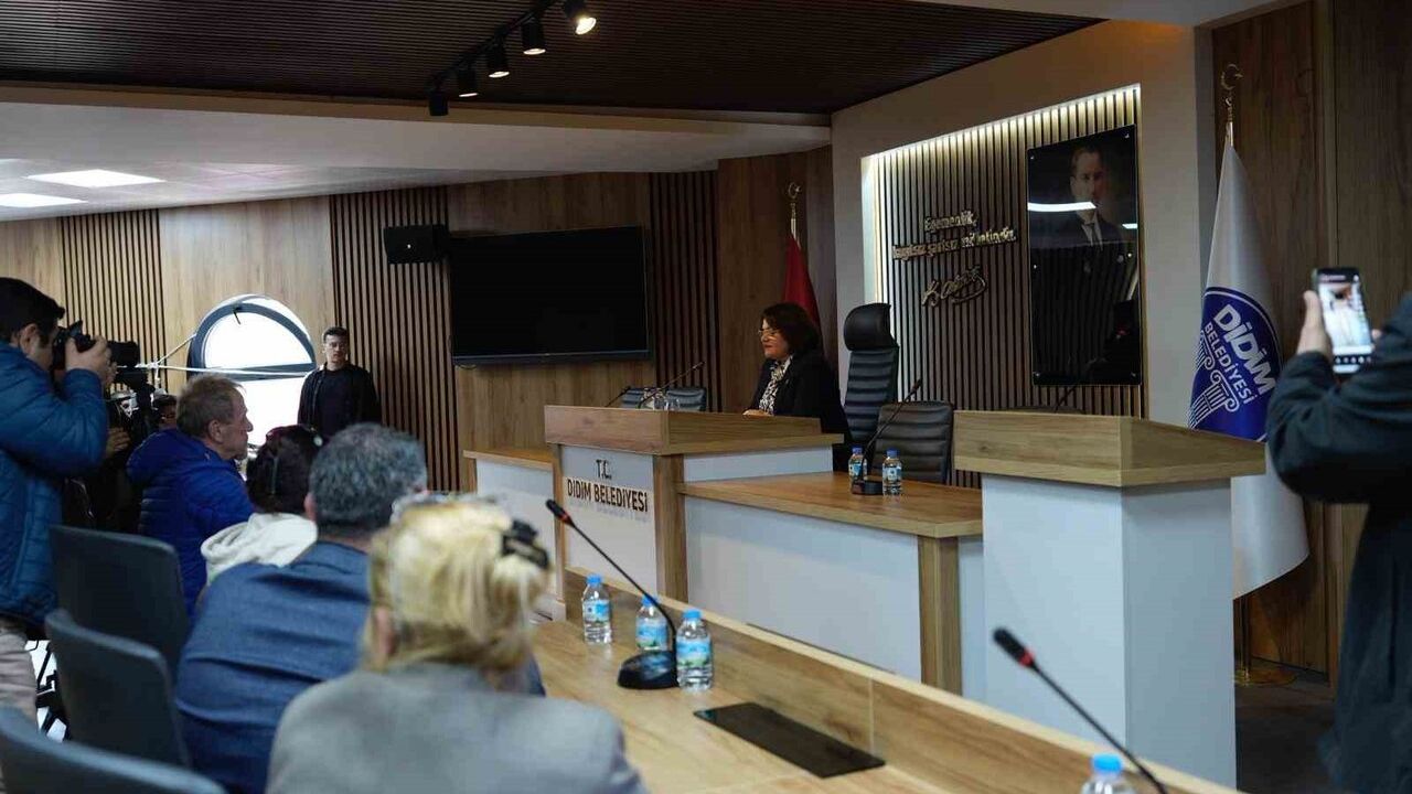 Didim Belediye Başkanı Hatice Gençay'dan Pazaryerleri Süreci Açıklamaları