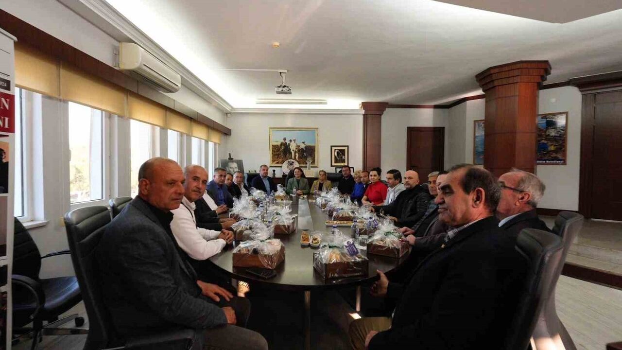 Didim Belediyesi'nden Muhtarlarla Yeni Yıl Toplantısı