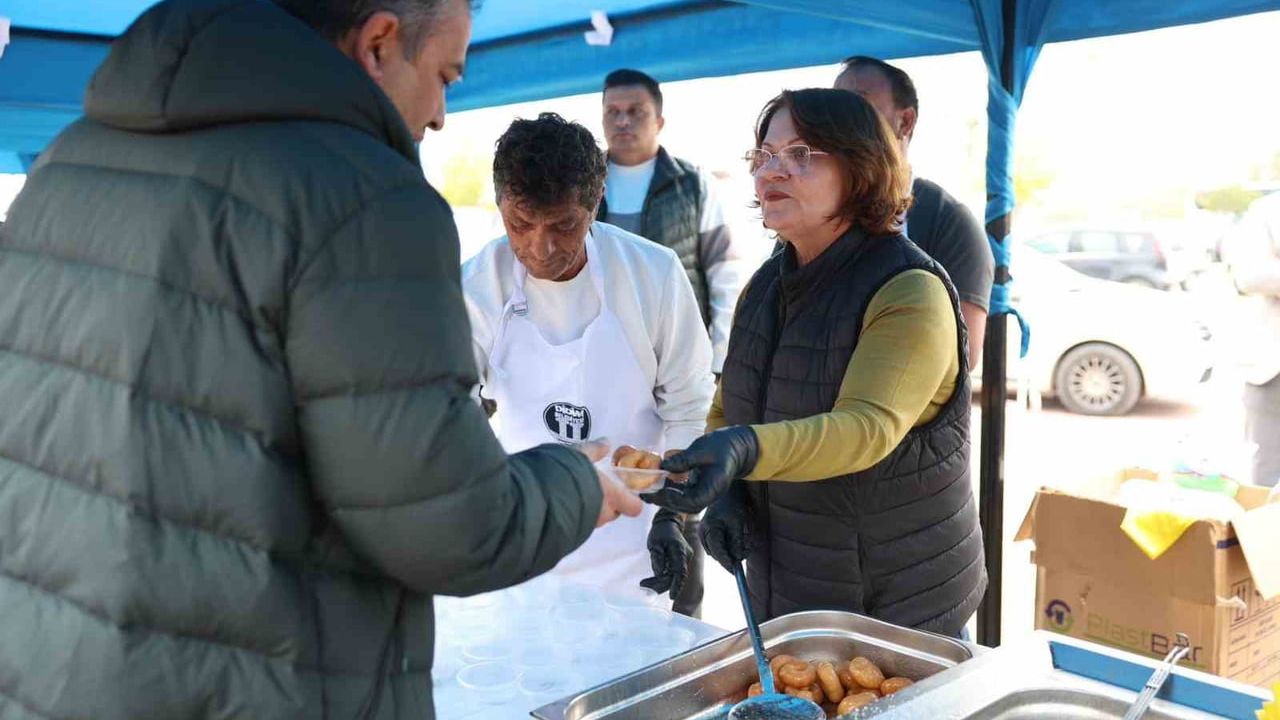 Didim'de Gülşah Durbay İçin Lokma Hayrı Düzenlendi