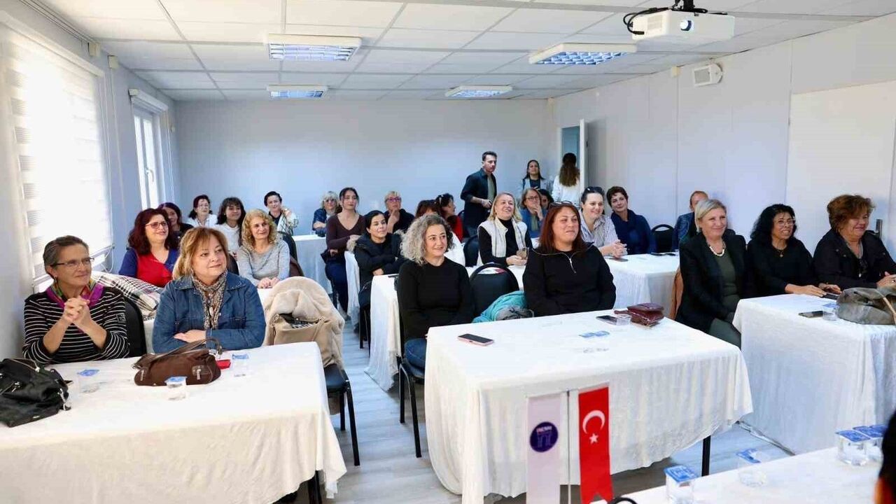 Didim Kadın Meclisi Aralık Toplantısı Yapıldı