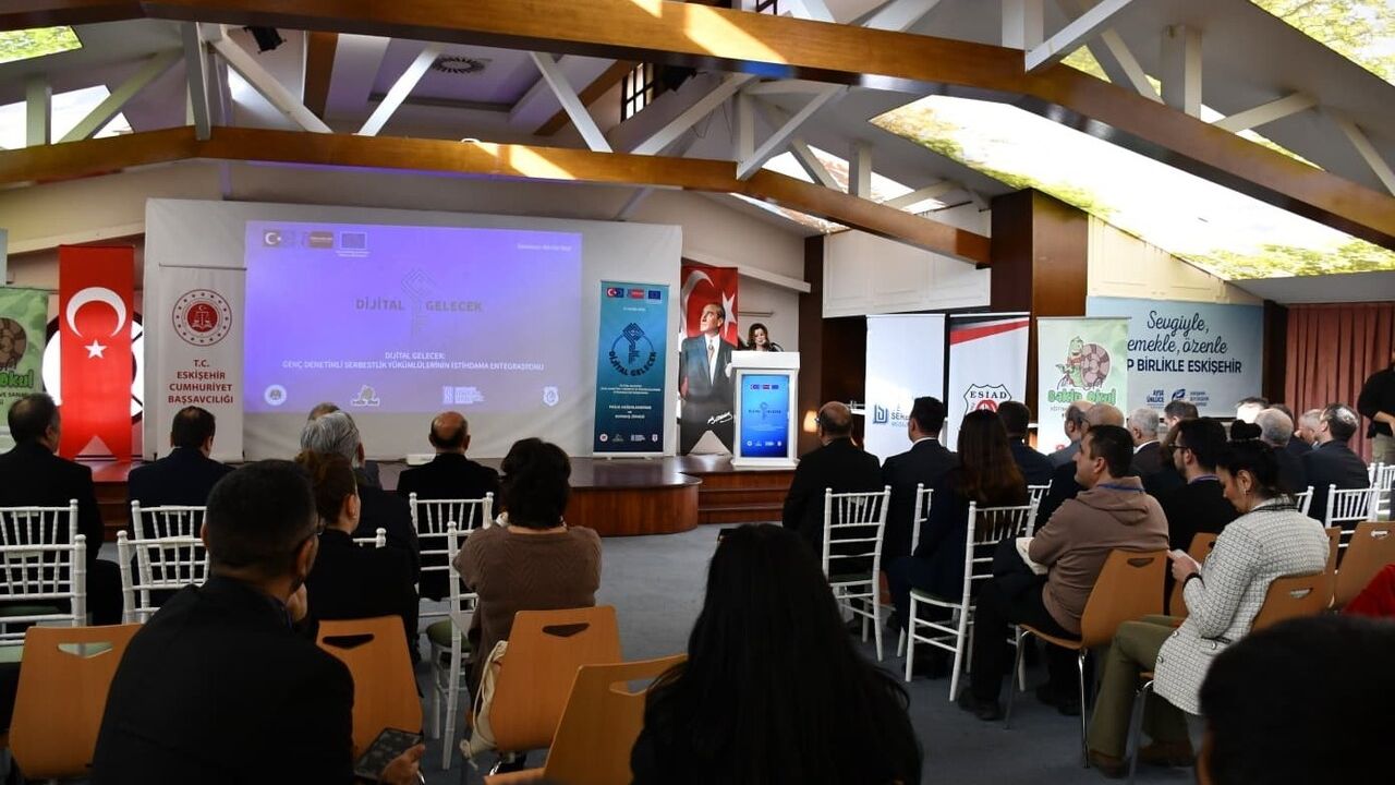 Dijital Gelecek: Gençler İçin Yeni Fırsatlar